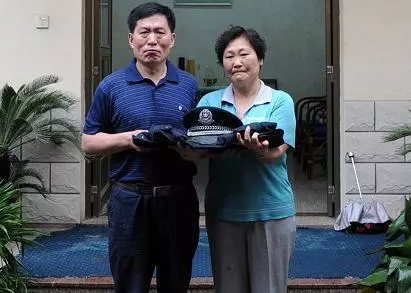 “复旦十八驴”事件11年：那一刻，18名大学生冷漠的样子让我心寒