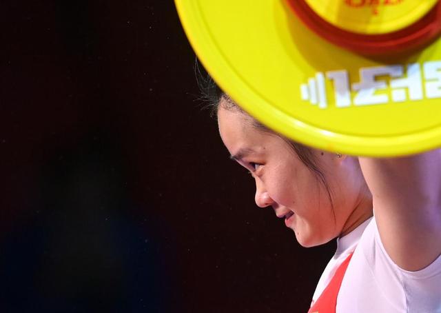 追光|那是你的眼神,明亮又坚毅