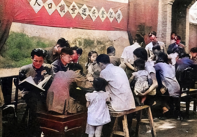 1955年，大特务杨进兴落网后的镜头，隐姓埋名6年因夫妻吵架露馅