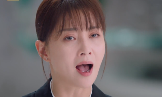 《幸福二重奏》太扑街，殷桃脸垮状态被曾黎吊打，配角成唯一看点