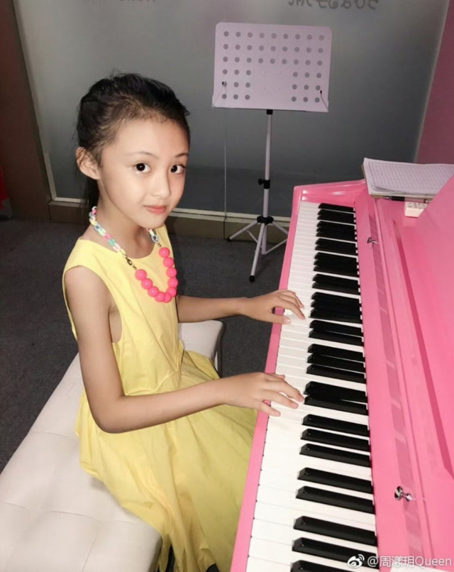 小戏骨版《红楼梦》的林黛玉16岁了！身高173，还已成古偶剧女主