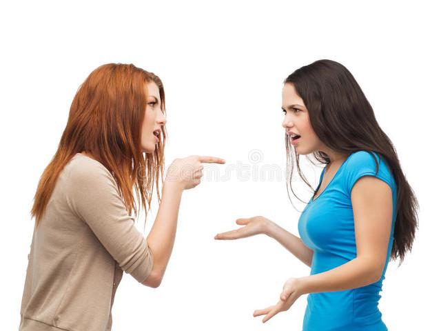 疯狂女人夜闯邻居家,揭开不伦恋的丑闻!