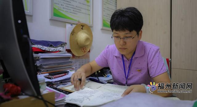 林锦：社区工作心细如发 服务居民尽心尽责