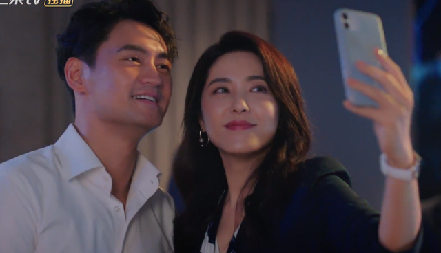 《幸福二重奏》太扑街，殷桃脸垮状态被曾黎吊打，配角成唯一看点