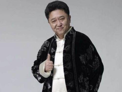 于谦电影票房超70亿，堪称德云社一绝，网友：不愧是说相声的