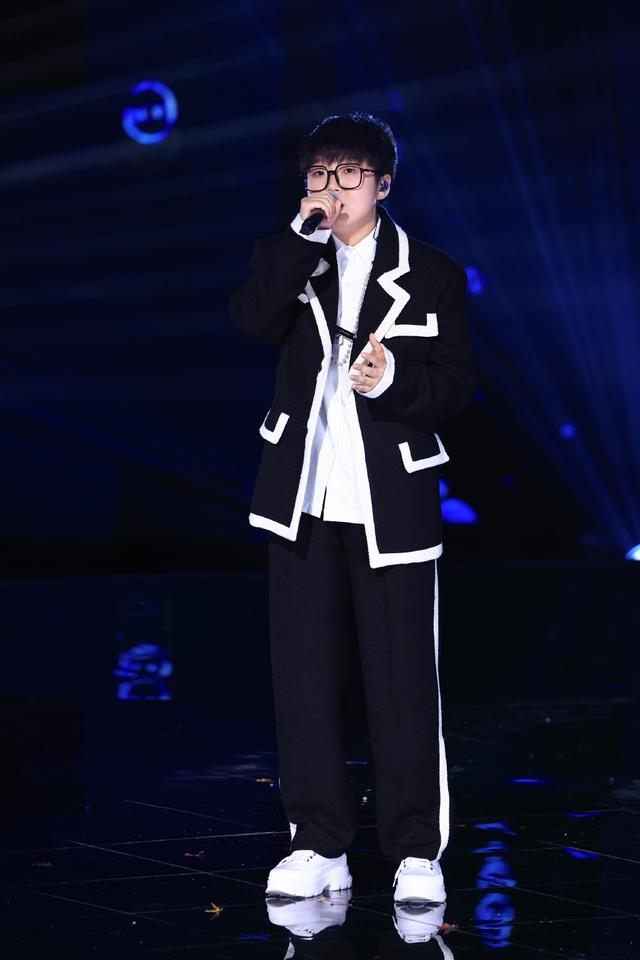 《2021中国好声音》冠军伍珂玥，华少2次报错票，汪峰破音砸招牌