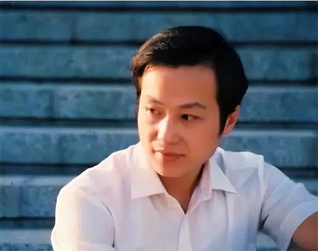 刘继红:与罗京结婚21年生一子,丈夫去世后转嫁富商,她现状如何