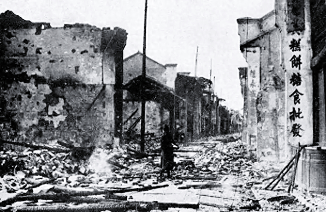 1942年日伪在洪山屠杀1800人，16年后岳阳公安跋山涉水全国大追凶