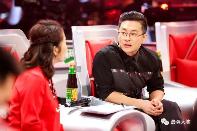 “大脑”老朋友微表情专家姜振宇重回舞台，跟着“姜侦探”一起看懂选手的“小心思”！