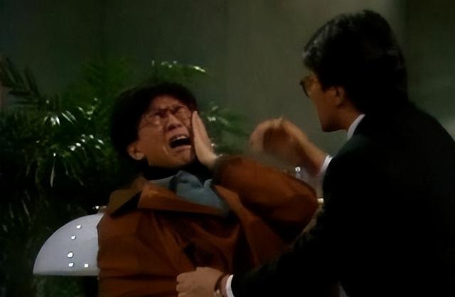 57岁港星宣布和周星驰大和解，喊话“星仔”主动约他见面谈合作