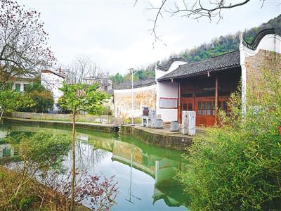 重走长征路