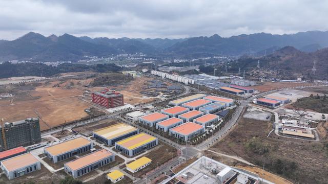 罗甸:赶订单 忙生产 奋力冲刺新年“开门红”