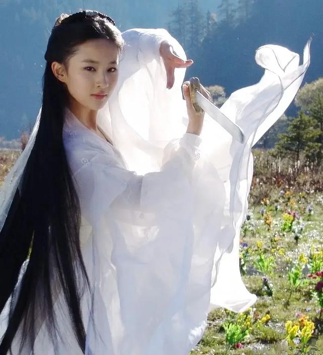 惊世小龙女！刘亦菲绝美演绎