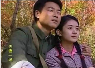 十年前你给我当岳母,十年后你给我当夫人,看来缘分天注定啊