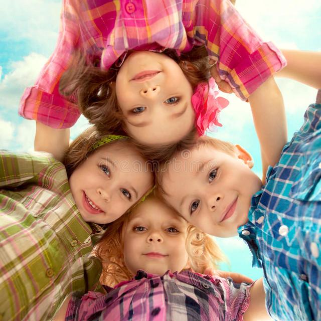 双胞胎姐妹的惊天秘密