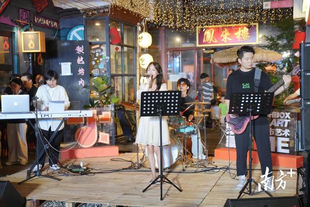 视频｜聚侨心叙乡情！中秋之夜，他们在老莞城里高声放歌