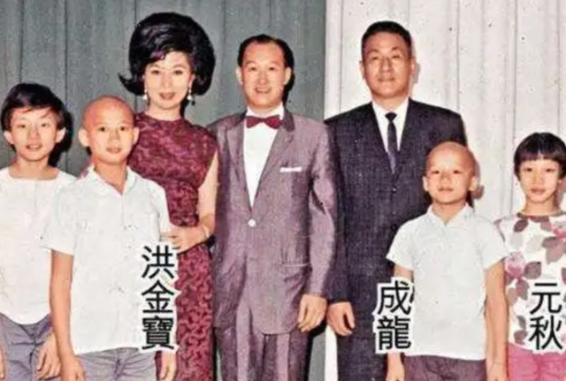 成龙原名陈港生,为何儿子姓房?这其中又有怎样的故事?