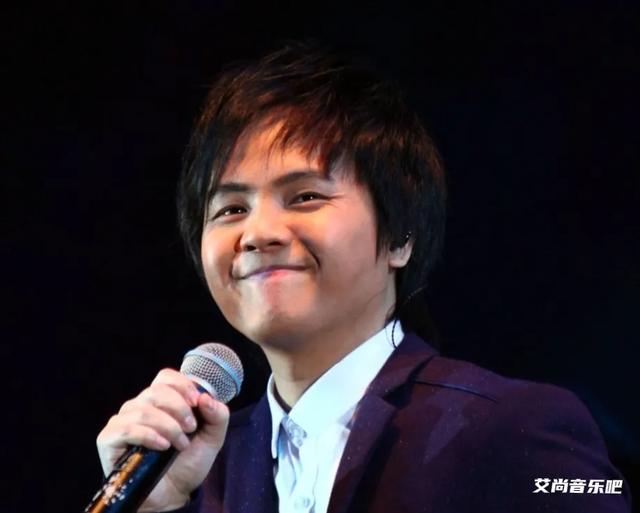 揭秘歌坛背后的宝藏!盘点十位歌声动人却低调内敛的内地歌手