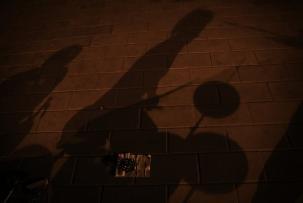 59岁“北漂”女鼓手:为自己活一回