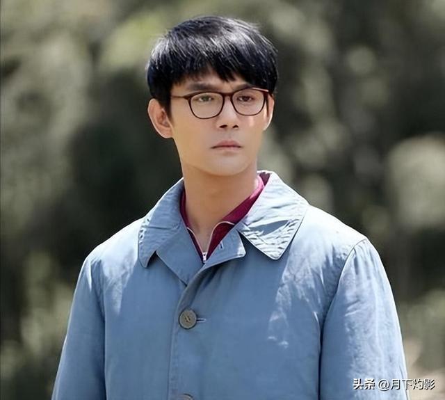42岁王凯的现状：无儿无女，父亲已经去世，有一妹妹