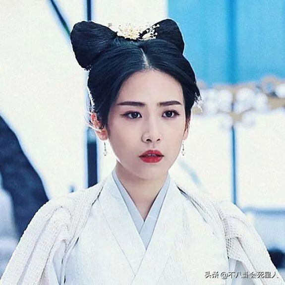 新《天龙八部》“最美”木婉清，因《庆余年》走红，和肖战搭过戏