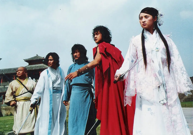 丑女硬演美女，台词羞耻做作，洗脑神剧《风云》魔性又上头