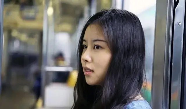 热衷分析悬案和人心的“没药花园”，是个姑娘