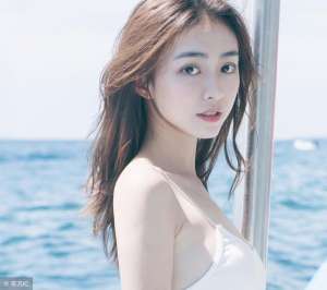 我的美艳岳母(小说：最年轻美丽的岳母，展现出真正身份)