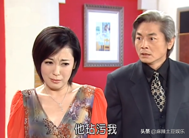 《意难忘》何佩琪的绿茶话术是怎样炼成的?
