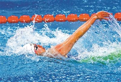 体测拉后腿无缘决赛 游泳名将输给了规则？