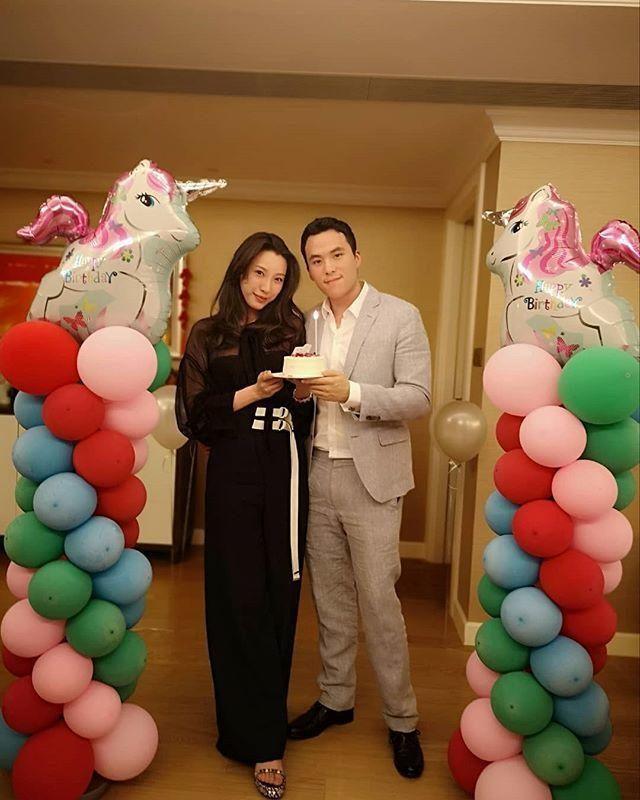 赌王三房前儿媳齐娇状态好,前婆婆独宠两个孙女,过幸福名媛生活