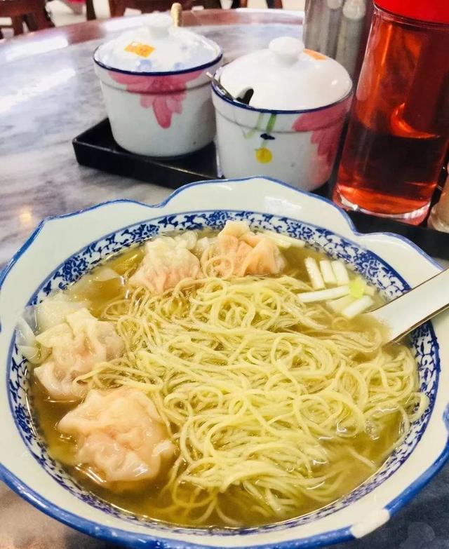 这条路超多美食,是“地胆”才知道!
