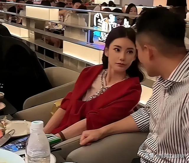 有博主称大S投资妹妹的节目引发热议,对具俊晔爱的好卑微