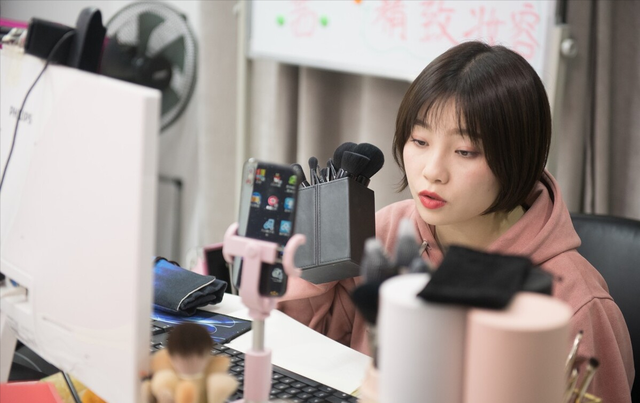 女主播最后的归宿在哪?女主播:现在都智商在线,接盘侠不好找