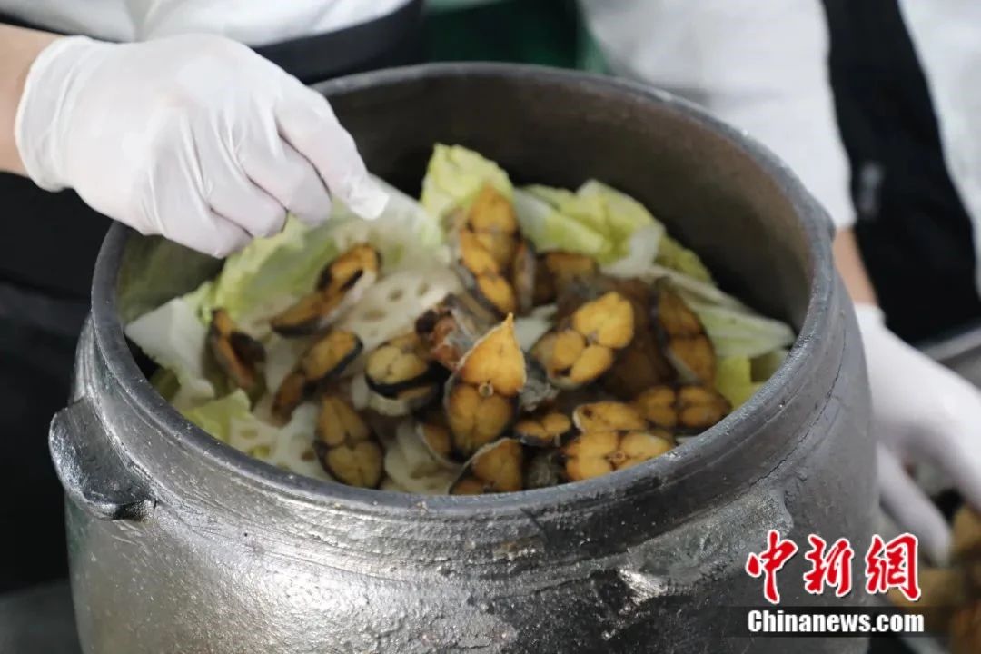 顶飞锅盖,山东这道菜什么来头?