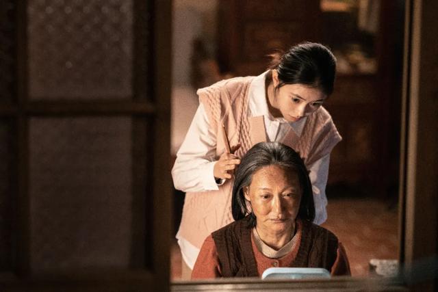 《灿烂的她》：成为每个她的光