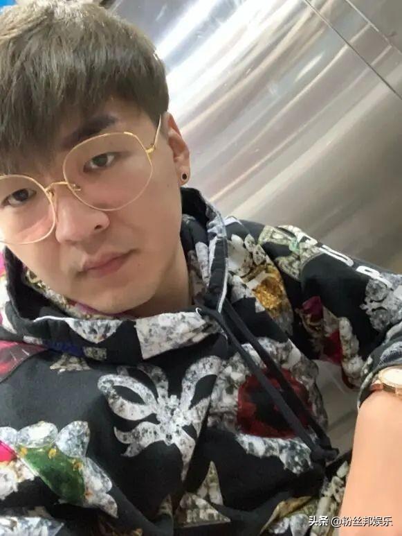 YY浅蓝与GOD解约，因公会违约伤透了心，与神小存好聚好散