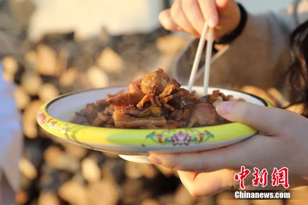 顶飞锅盖,山东这道菜什么来头?