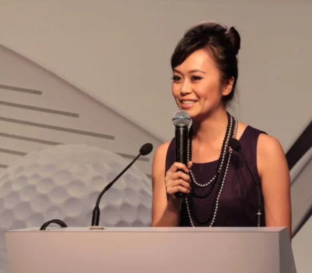 广东体育频道当中的七位大长腿美女主持人,郑怡和赵天都已消失