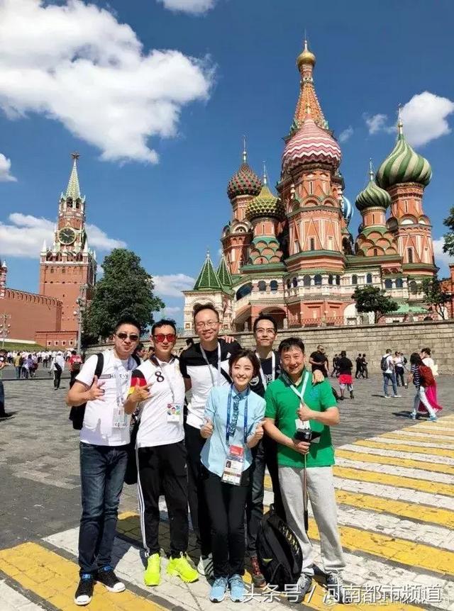 这次世界杯,90后央视女主播火了!网友:甜到毫无抵抗!