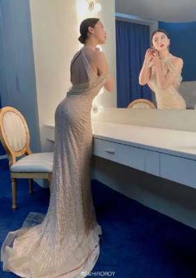 健身的女主播(武汉26岁美女主播,常年健身练出好身材,网友直呼看了不想换台)