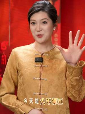 美女主播盼盼(美爆与辉同行盼盼个人宣传片,美貌与智慧并存的吃货,人见人爱)