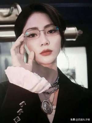 美女主播说唱(疯狗瑶化身美丽女主播,谢可寅的每个角色都让观众印象深刻)