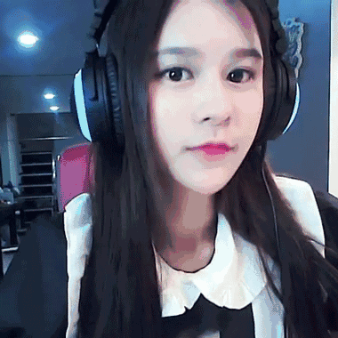 榜一大哥又豪又傻吗:谈谈打赏美女主播的那些套路