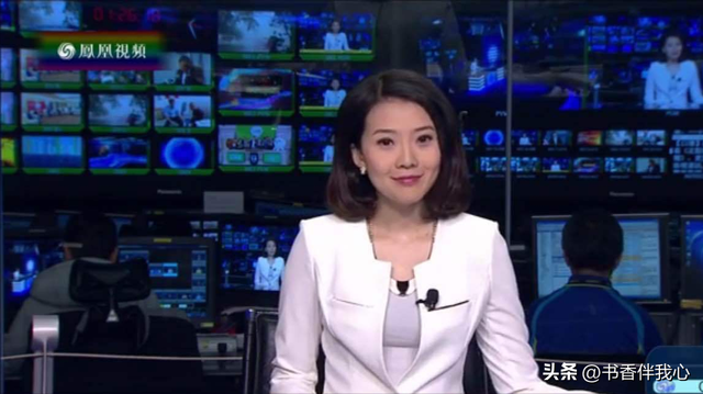 凤凰卫视女主持人全荃,太漂亮了