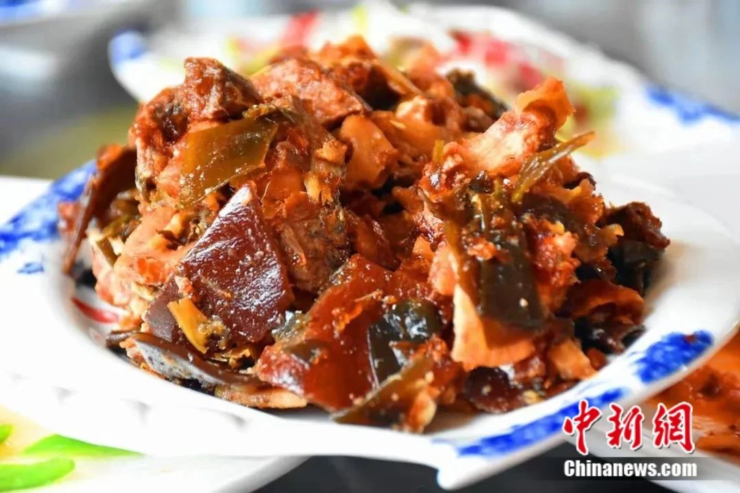 顶飞锅盖,山东这道菜什么来头?