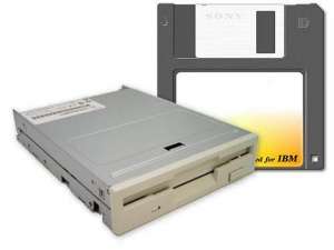 女主播与土豪 magnet(趣谈外部存储与接口的发展,用过90%的你就老了)