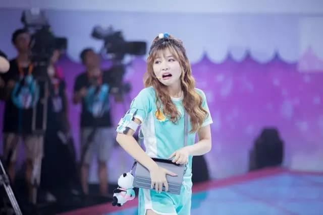 开扒湖南卫视新综艺《夏日甜心》,主持花旦谢娜吴昕沈梦有危险了