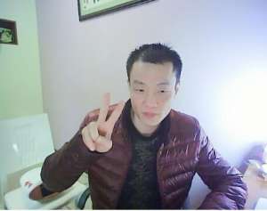 美女主播青草在哪直播(幽灵：御花园底薪最高主播)