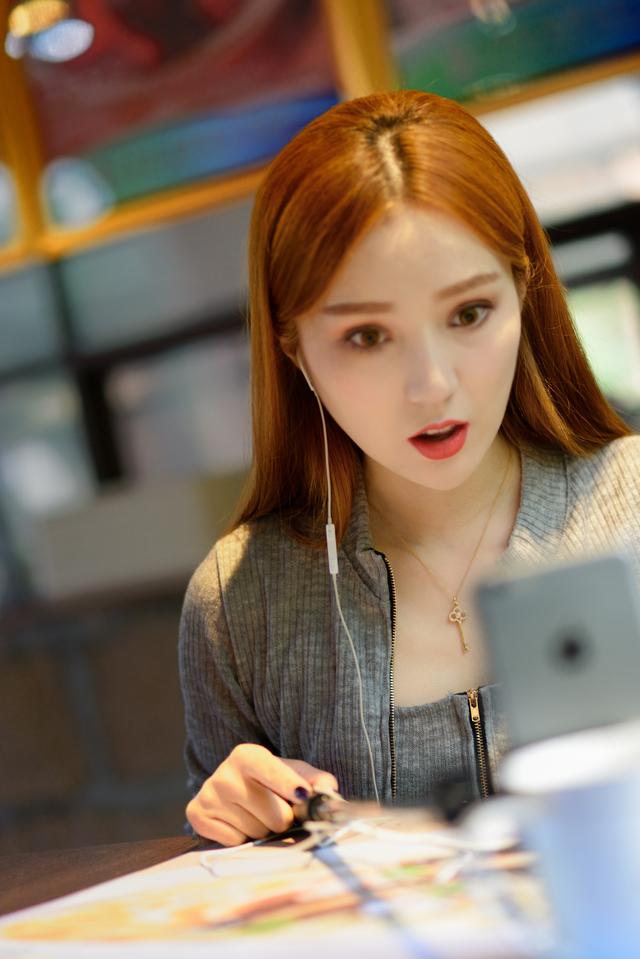 榜一大哥又豪又傻吗:谈谈打赏美女主播的那些套路